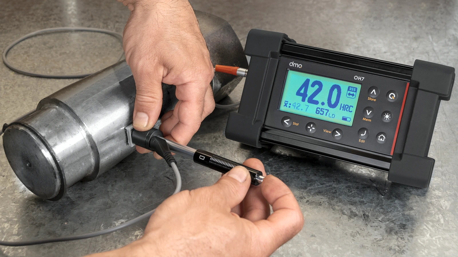 Hardness measurements with the LEEB method - QH7 L